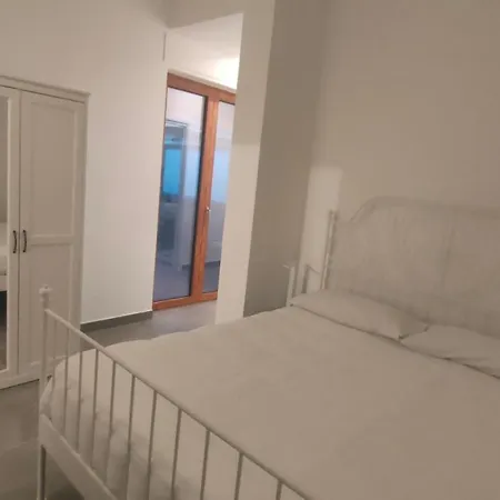Da Nonna Teresa Bed & Breakfast *
