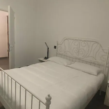 فندق مبيت وإفطار Da Nonna Teresa 4*